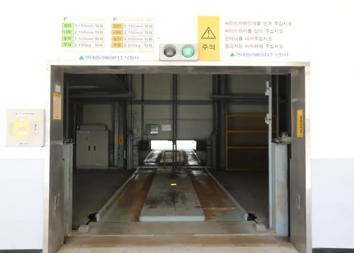 Hotel Pol-a Haeundae 2*