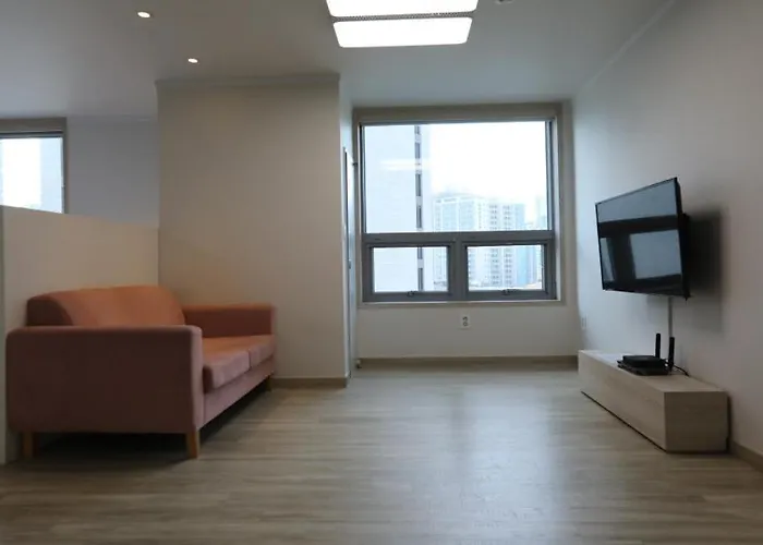 Pol-a Haeundae Hotel 2*